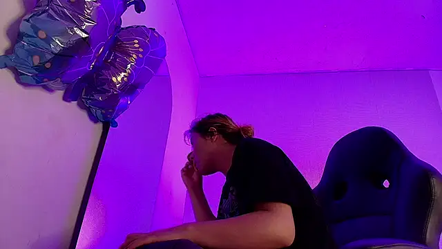 NinaSakura Eup online show from 3, 2, 2026