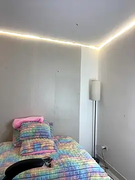 NinaSakura Eup online show from 27, 11, 2025