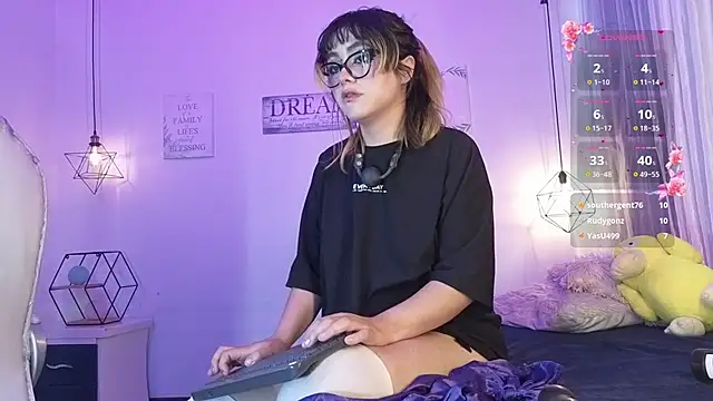 NinaSakura Eup online show from 3, 6, 2026
