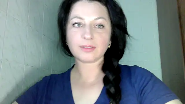 Snapshot of MelinaAx chatting on 12, 5, 2026 MelinaAx online show from 12, 5, 2026