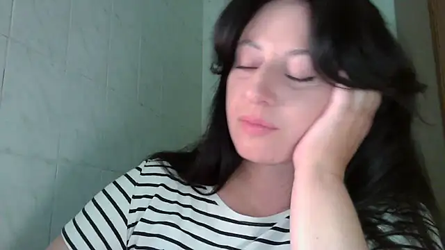 Snapshot of MelinaAx chatting on 21, 7, 2026 MelinaAx online show from 21, 7, 2026