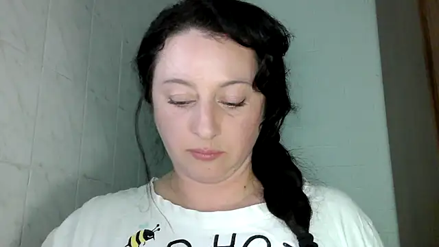 Snapshot of MelinaAx chatting on 18, 5, 2026 MelinaAx online show from 18, 5, 2026