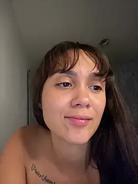 carolsapequinha online show from 5, 5, 2026