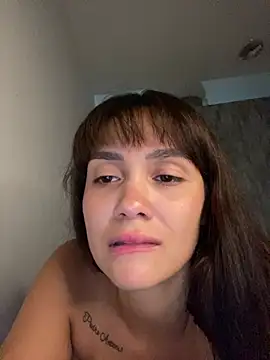 carolsapequinha online show from 16, 4, 2026