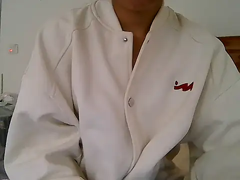 emii207 online show from 3, 12, 2025