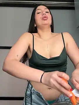 Marilu exotic online show from 13, 11, 2025