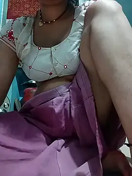 Snapshot of beutiful_hot chatting on 26, 5, 2026 beutiful hot online show from 26, 5, 2026