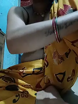 Snapshot of beutiful_hot chatting on 21, 6, 2026 beutiful hot online show from 21, 6, 2026