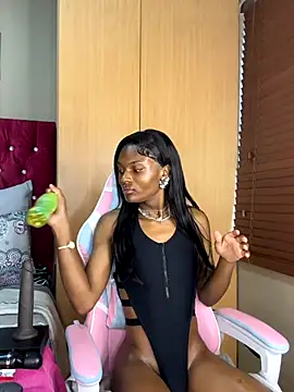 LatoyaPosh online show from 30, 11, 2025