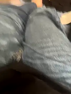 Manuelst11928 online show from 12, 11, 2025