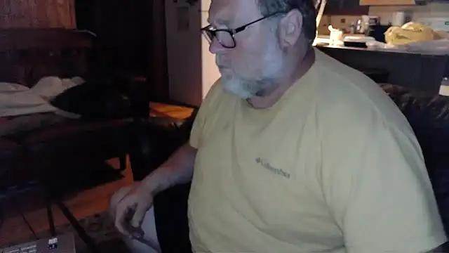 Snapshot of Joshc405 chatting on 7, 5, 2026 Joshc405 online show from 7, 5, 2026
