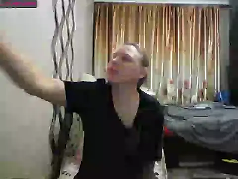 JenniDeep online show from 4, 12, 2025