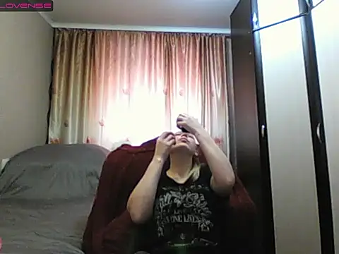 JenniDeep online show from 23, 2, 2026