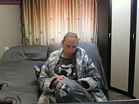 JenniDeep online show from 2, 6, 2026