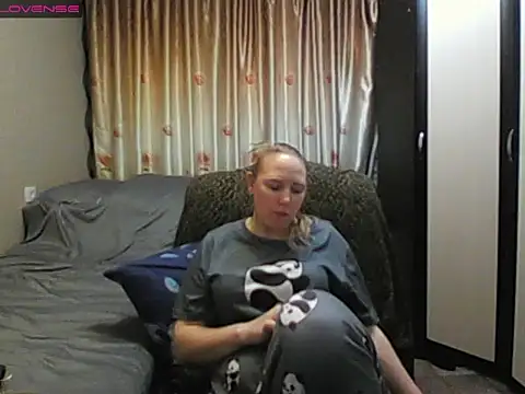 JenniDeep online show from 21, 4, 2026