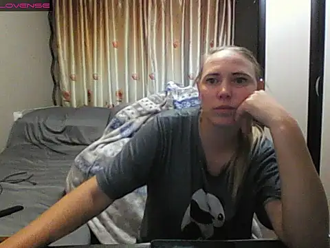 JenniDeep online show from 11, 6, 2026