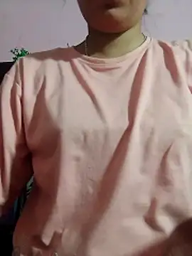Snapshot of isha_sharma2002 chatting on 27, 5, 2026 isha sharma2002 online show from 27, 5, 2026