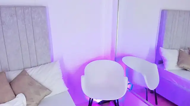 Martina 077 online show from 11, 3, 2026