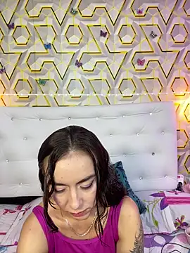 MelanyyJhonson15 online show from 14, 5, 2026