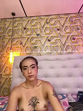 MelanyyJhonson15 online show from 7, 4, 2026