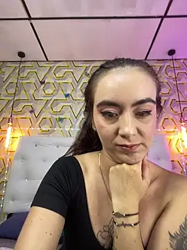 MelanyyJhonson15 online show from 5, 6, 2026