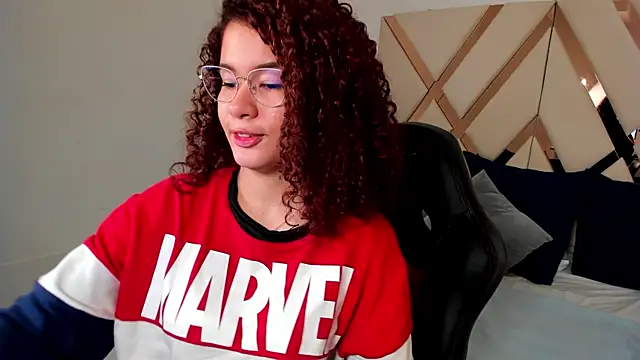 avrilwaynee online show from 18, 12, 2025