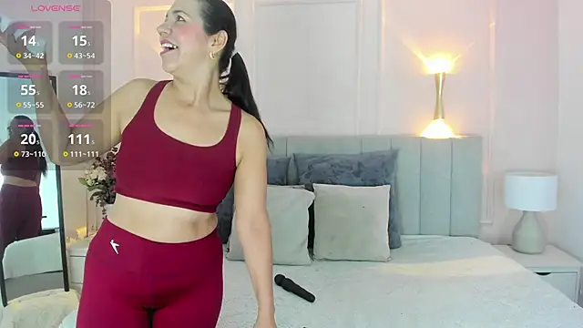 Snapshot of Dulce_emi chatting on 29, 5, 2026 Dulce emi online show from 29, 5, 2026