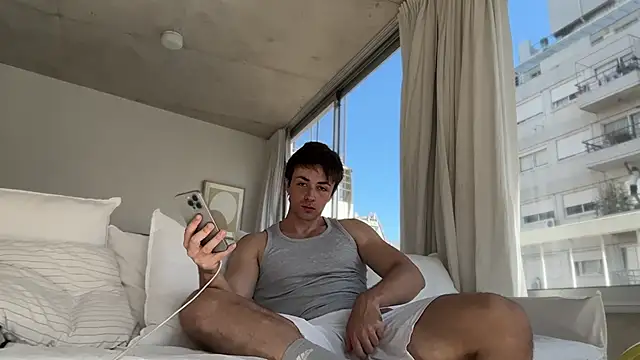 Snapshot of iggydavid chatting on 15, 11, 2025 iggydavid online show from 15, 11, 2025