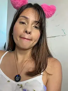 Snapshot of ginny_ross chatting on 6, 7, 2026 ginny ross online show from 6, 7, 2026