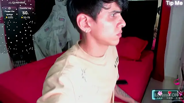 girl horny-69 online show from 16, 3, 2026