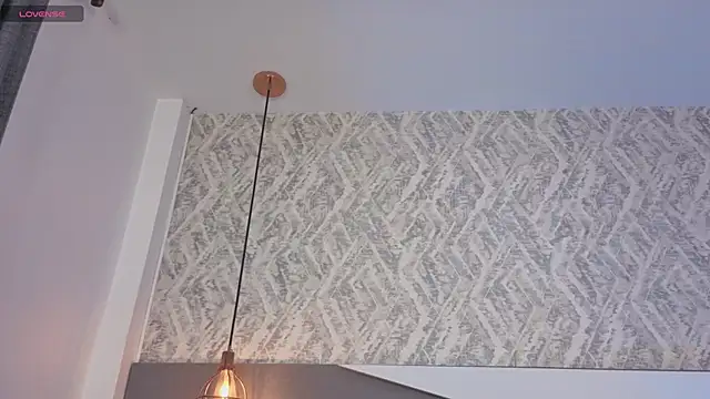 Sasha Wolff online show from 15, 4, 2026