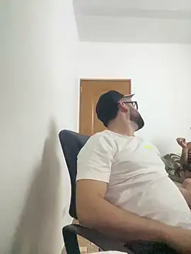 julianlondo111 online show from 7, 3, 2026