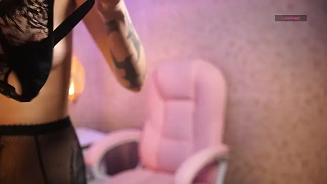 nix wolf online show from 19, 12, 2025