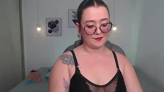 selene rouse  online show from 31, 5, 2026