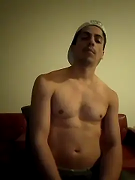 Snapshot of roddyron1n chatting on 21, 5, 2026 roddyron1n online show from 21, 5, 2026