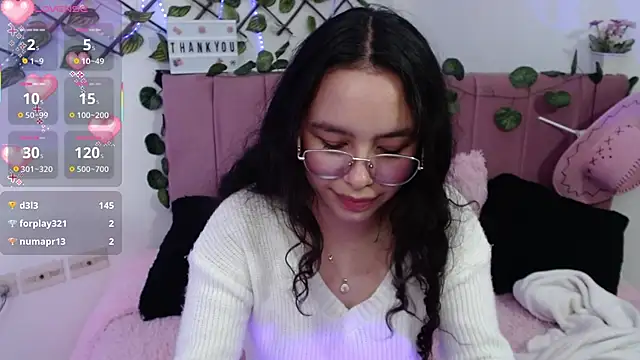 Snapshot of amaris_ferrer chatting on 29, 11, 2025 amaris ferrer online show from 29, 11, 2025