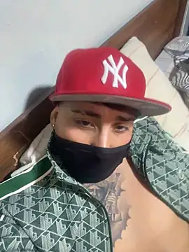 Matiascolageno online show from 24, 11, 2025