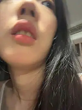 Snapshot of TinyBabe chatting on 9, 5, 2026 TinyBabe online show from 9, 5, 2026