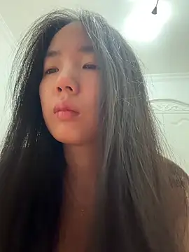 TinyBabe online show from 3, 3, 2026