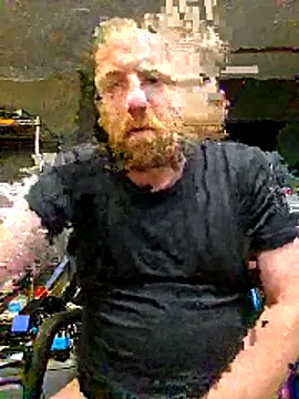 Snapshot of Txweld69 chatting on 4, 12, 2025 Txweld69 online show from 4, 12, 2025