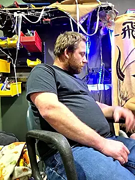 Snapshot of Txweld69 chatting on 6, 2, 2026 Txweld69 online show from 6, 2, 2026