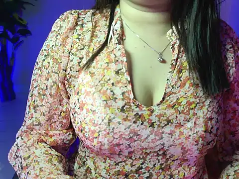 Saira Hotty online show from 24, 2, 2026