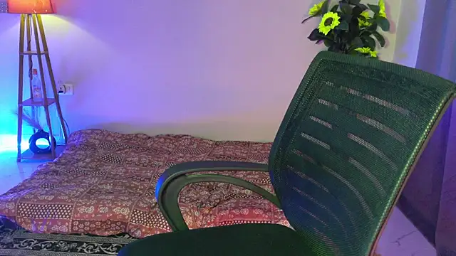 Saira Hotty online show from 10, 4, 2026