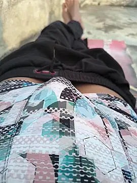 Snapshot of Ritik143jhil chatting on 23, 11, 2025 Ritik143jhil online show from 23, 11, 2025