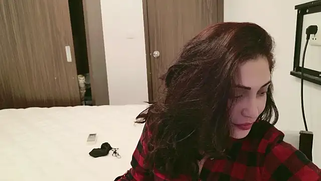 Snapshot of KingKylieK chatting on 13, 11, 2025 KingKylieK online show from 13, 11, 2025