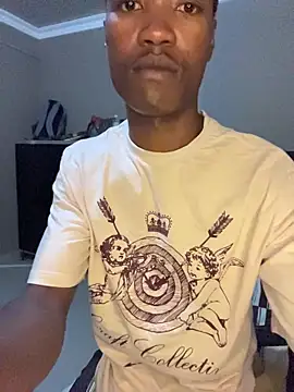 Snapshot of Boytoy_BigD chatting on 29, 11, 2025 Boytoy BigD online show from 29, 11, 2025