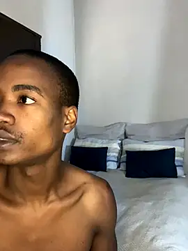 Snapshot of Boytoy_BigD chatting on 28, 11, 2025 Boytoy BigD online show from 28, 11, 2025