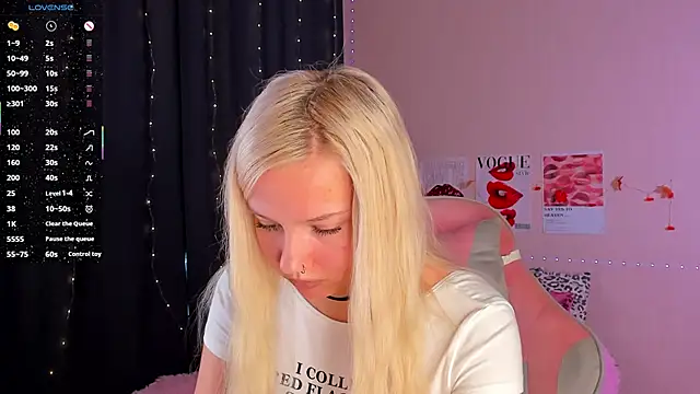 Snapshot of murmurmiace chatting on 22, 11, 2025 murmurmiace online show from 22, 11, 2025