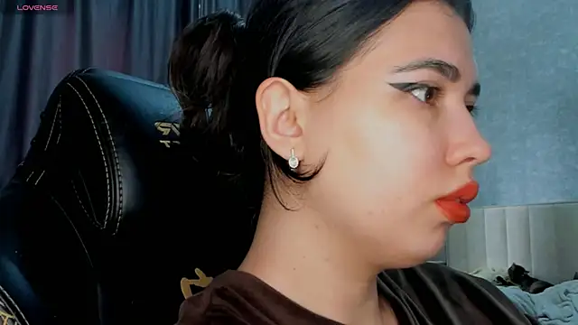 Snapshot of Diara_1an chatting on 22, 5, 2026 Diara 1an online show from 22, 5, 2026