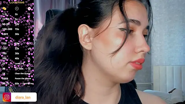 Diara 1an online show from 12, 4, 2026